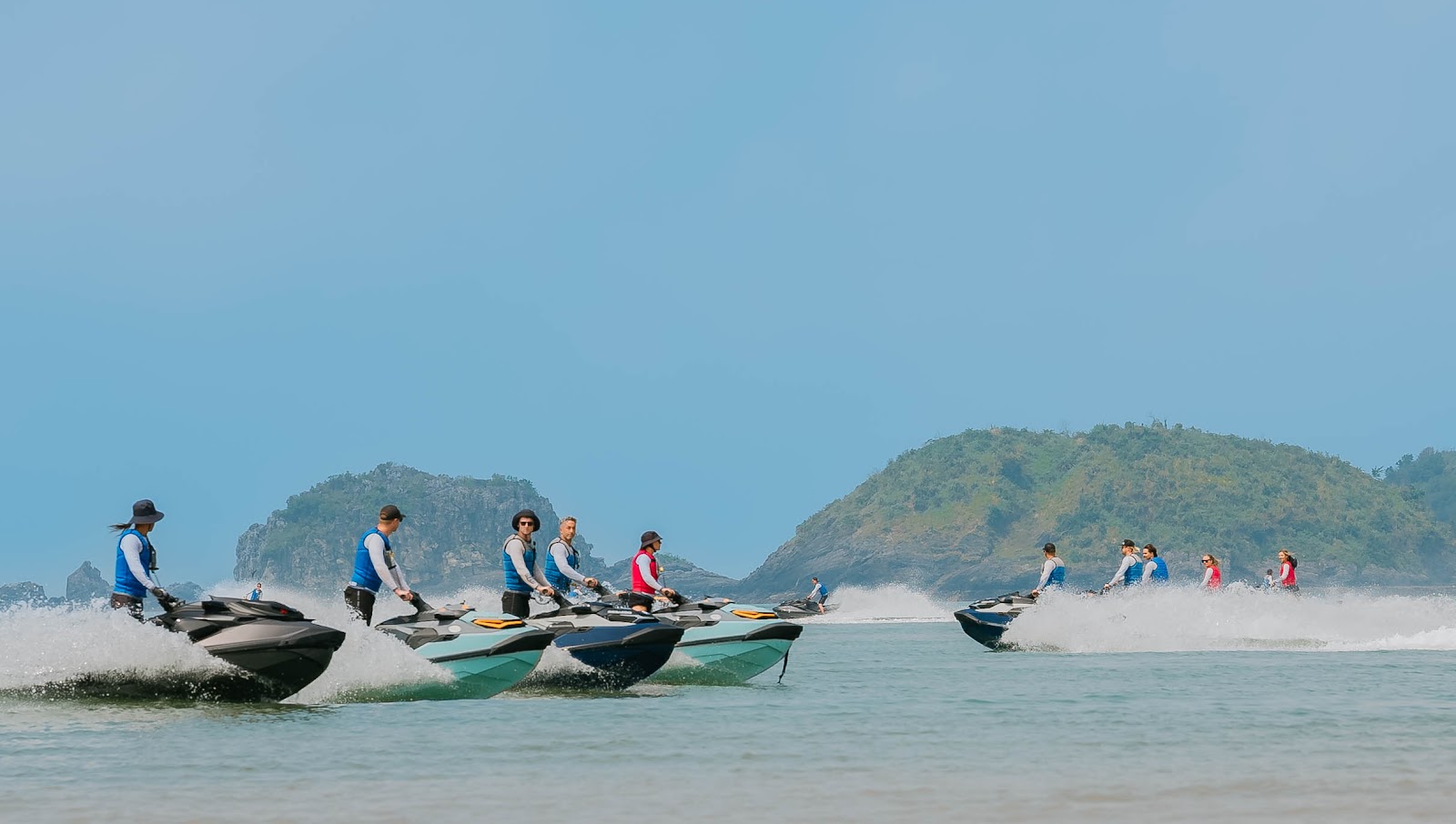 Hướng Dẫn Đặt Vé Show Jetski Cát Bà