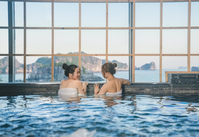 Tắm khoáng Onsen Cát Bà - combo voucher ưu đãi