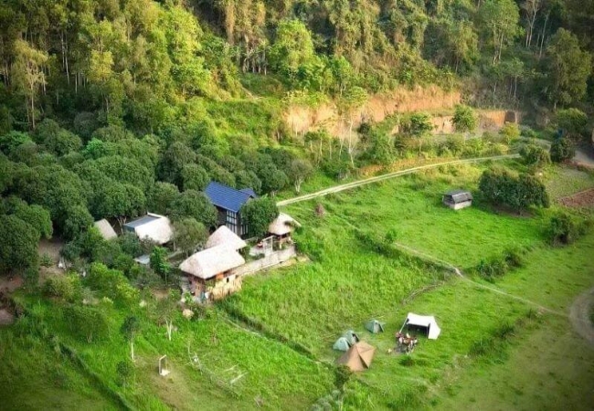 Thung lũng bướm Liên Minh: Tọa độ trekking mới lạ tại Cát Bà