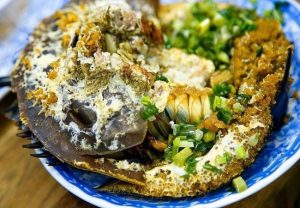 Sam biển Cát Bà: Đặc sản “vàng” nồng nàn vị biển đảo Ngọc